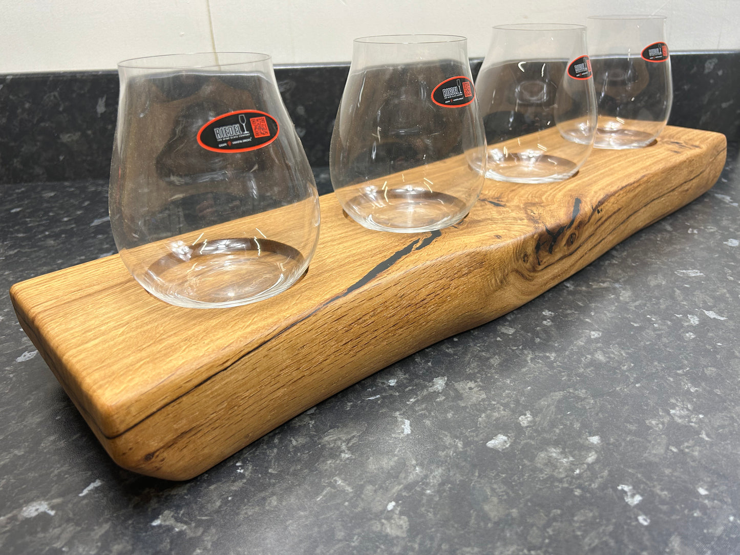 Tasting Flight with 4 Riedel Gin Glasses (4Gn-926)