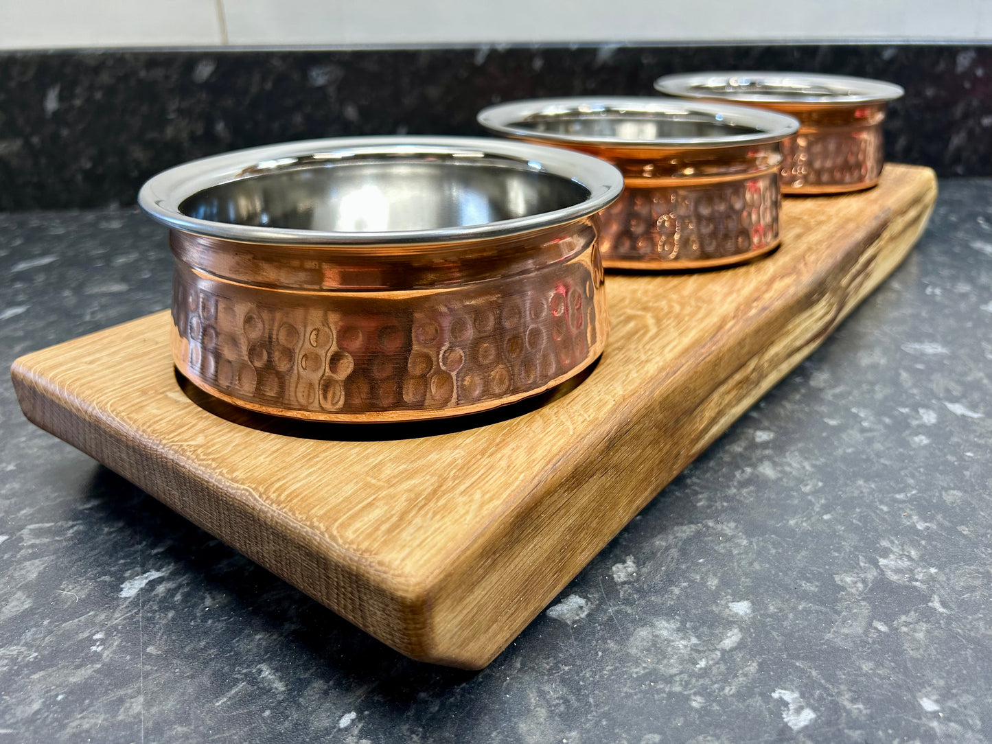 Serving Board with large Copper dishes (3cbL-1363)