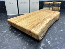 Load image into Gallery viewer, Medium Serving Board (M-913)
